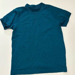 Lululemon Metal Vent Blue Short Sleeve Henley